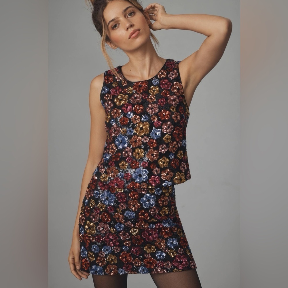 NWT SET Le Superbe Murakami Sequined Floral Crop Top AND skirt , Size 2/4